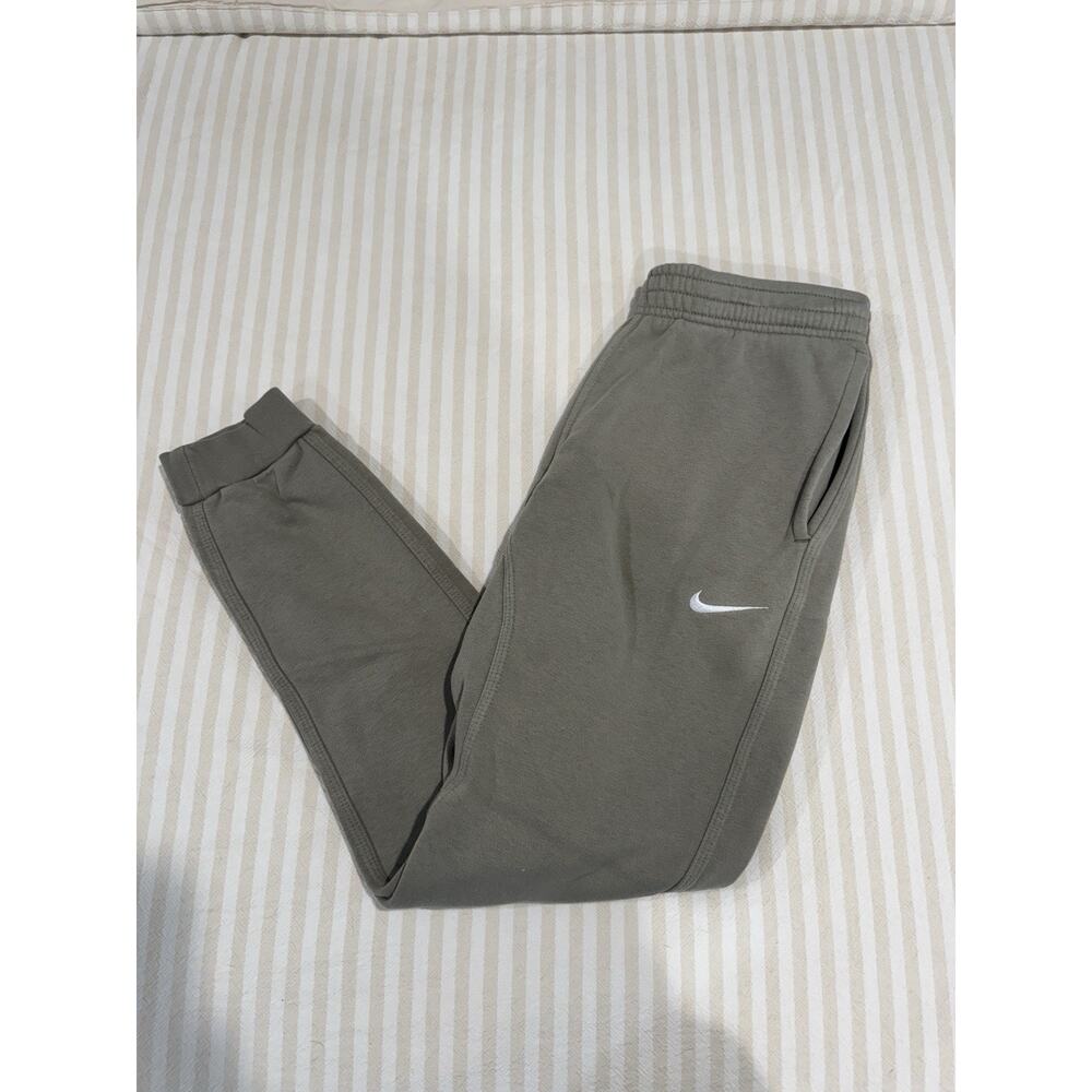 Nike Sportswear Men's Green Club Fleece Tapered Jogger Sweatpants Size S